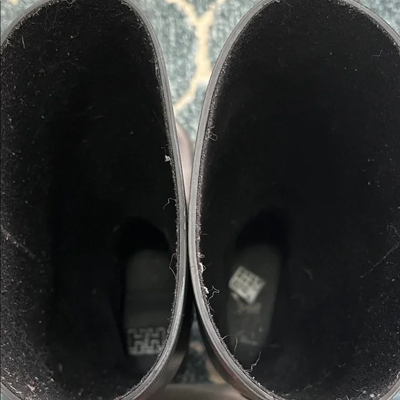 Helly Hansen Black Rain Boots - Picture 7 of 8